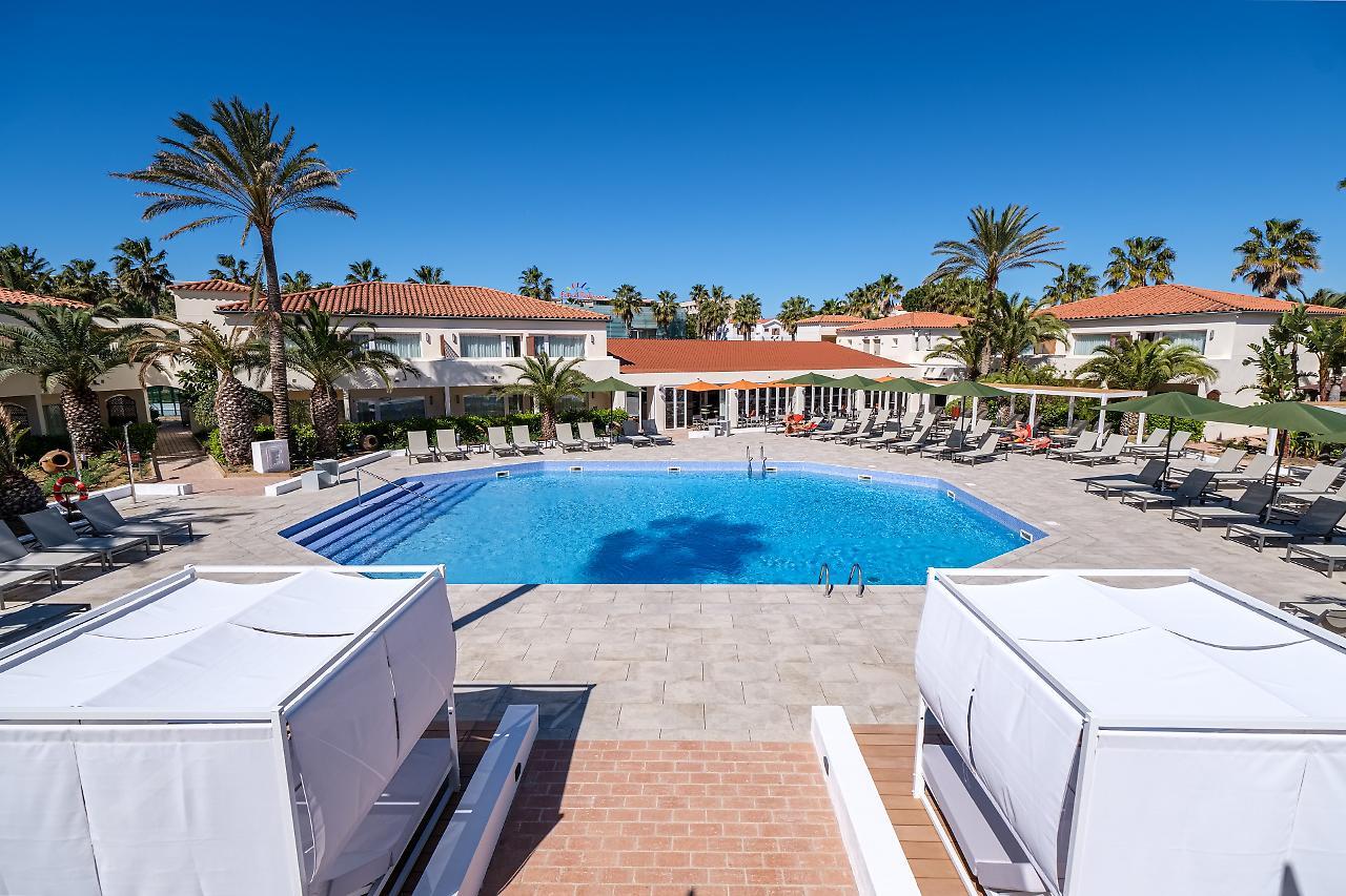 Oassium Hotel At Estival Park La Pineda Exterior photo